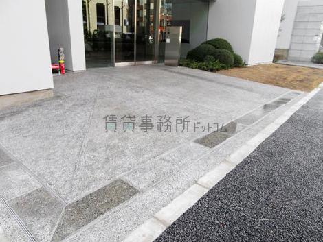 正面玄関