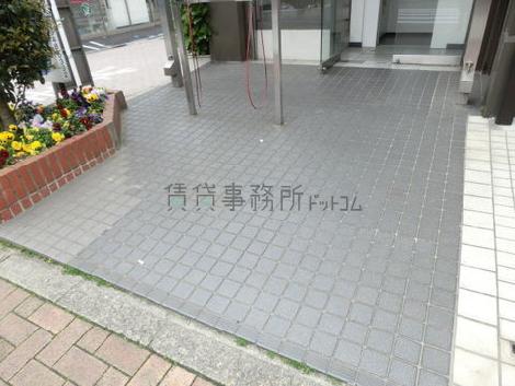 正面玄関