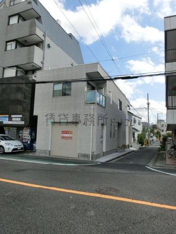 フラットリアド立川の外観写真