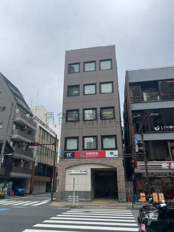 TX小島ビルの外観写真