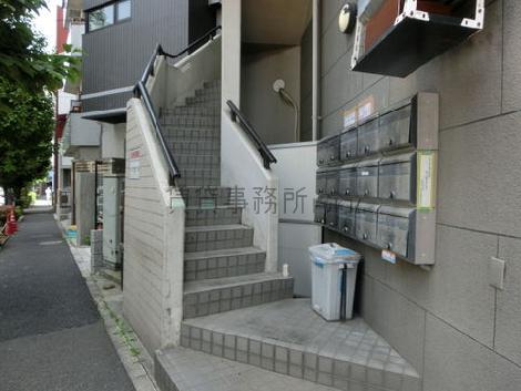 1階入口です