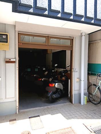 正面玄関