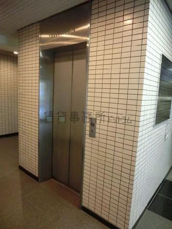 エレベーター