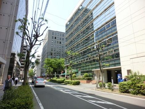 交通量のある通り