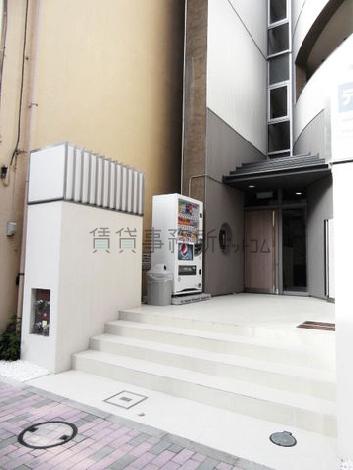 正面玄関