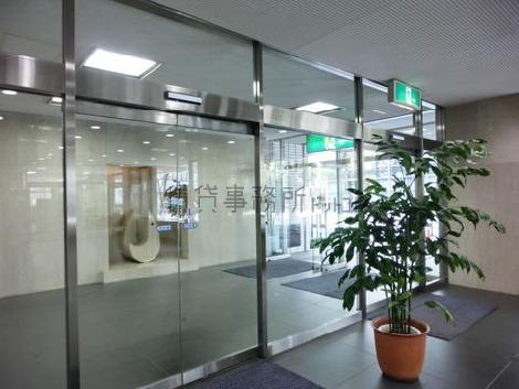 正面玄関