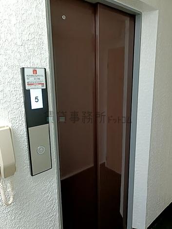 エレベーター