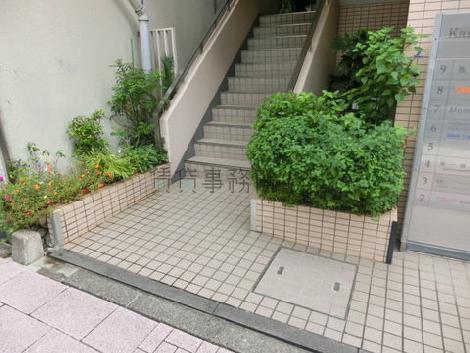 正面玄関