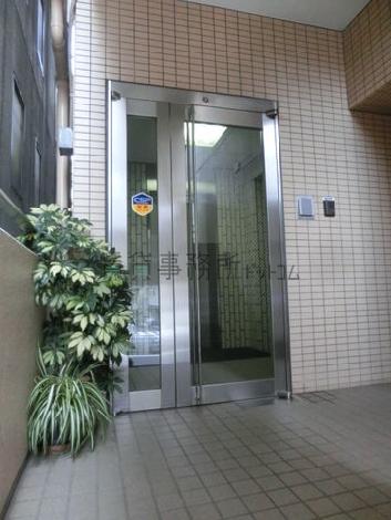 正面玄関
