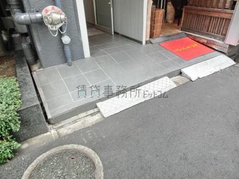 正面玄関