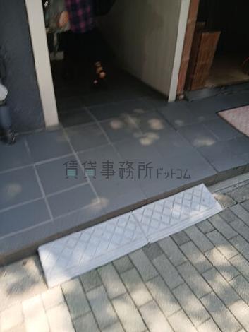 正面玄関