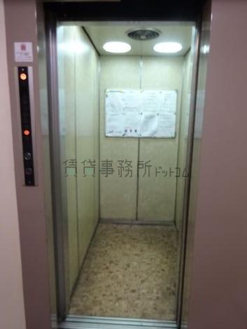エレベーター