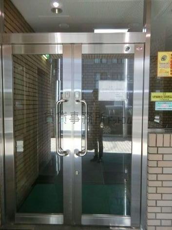正面玄関