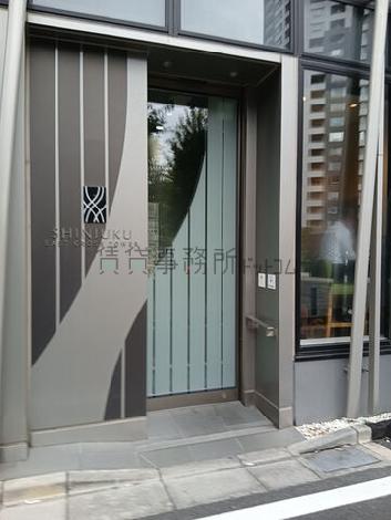 正面玄関