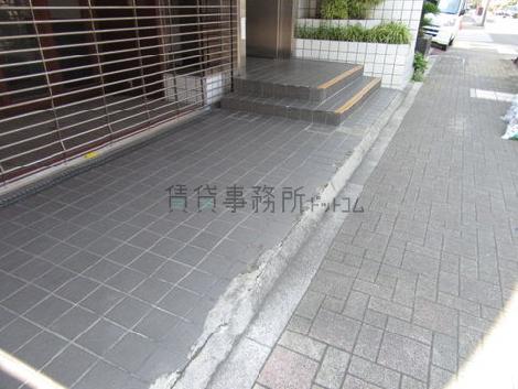 正面玄関
