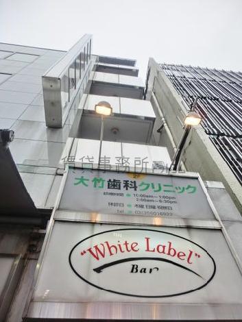 階段部分を見上げてみました