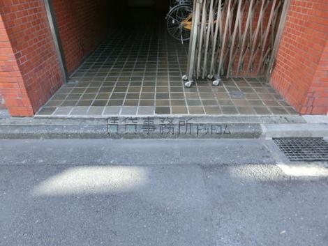 正面玄関