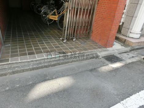 正面玄関