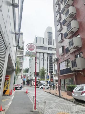 脇道奥からの景色