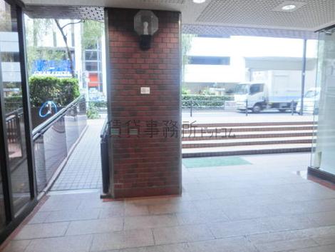 スロープ加工の床面