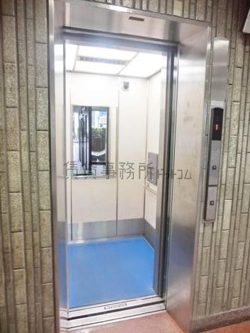 防犯カメラを設置