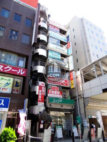 コスモYビルの外観写真