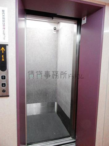 エレベーター