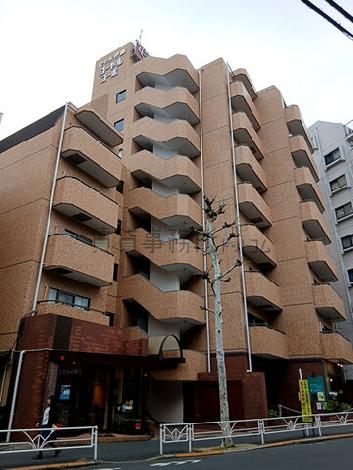 代々木伊藤ローヤルコーポの外観写真