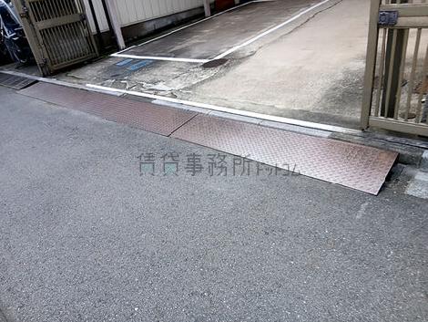 正面玄関
