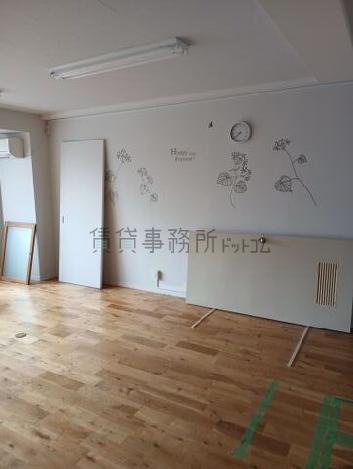 中銀八王子マンシオンの室内