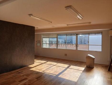 中銀八王子マンシオンの室内