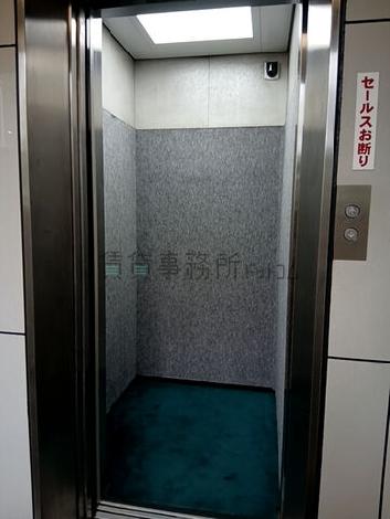 エレベーター