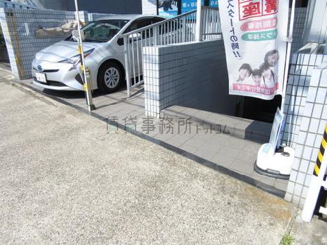正面玄関