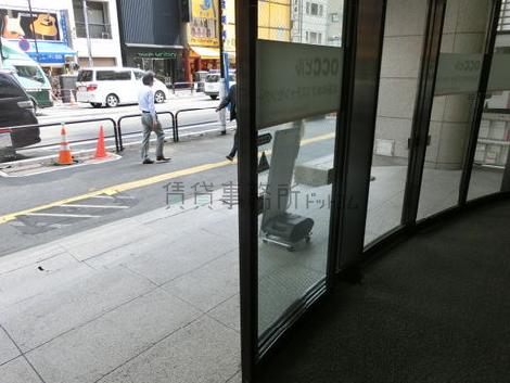 正面玄関
