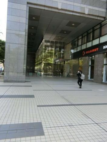 正面玄関