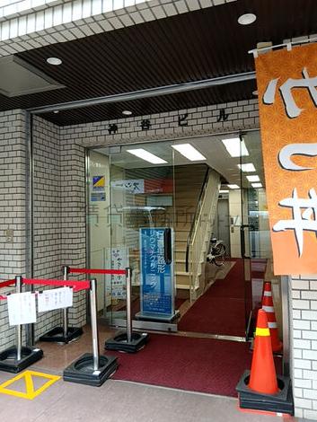 正面玄関