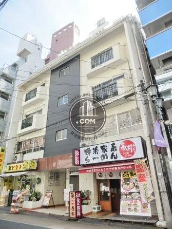 新宿ISビルの外観写真
