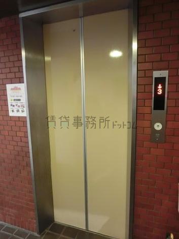 エレベーター