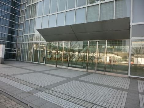 正面玄関