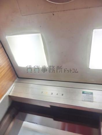 エレベーター