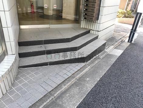 正面玄関
