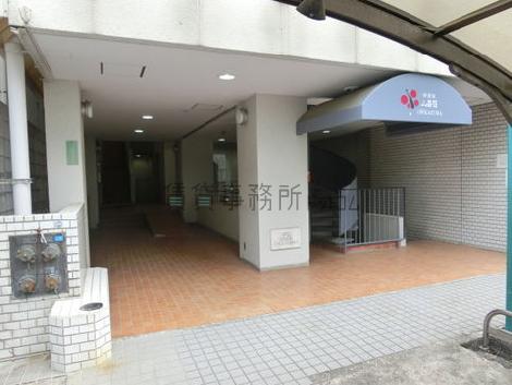 正面玄関