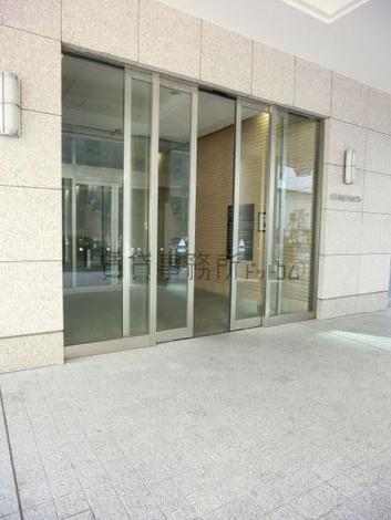 ゆとりのある玄関回り