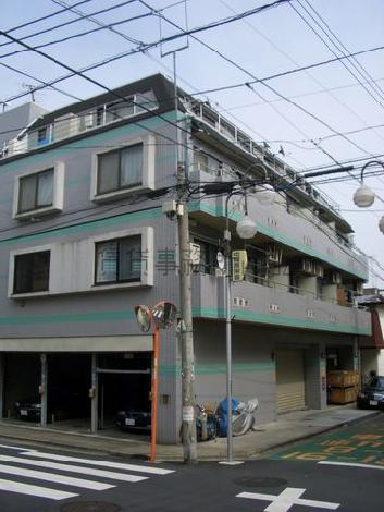 YMビルの外観写真