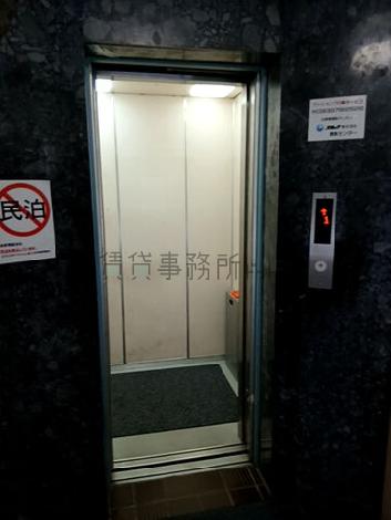 エレベーター