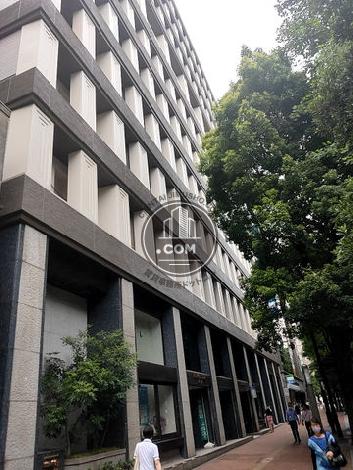 東京信用金庫本店ビルの外観写真