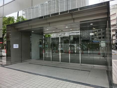 正面玄関