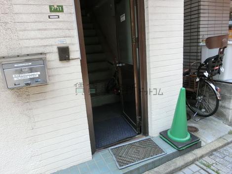 正面玄関