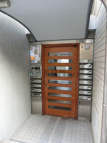 正面玄関