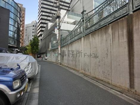 青山通り方面風景